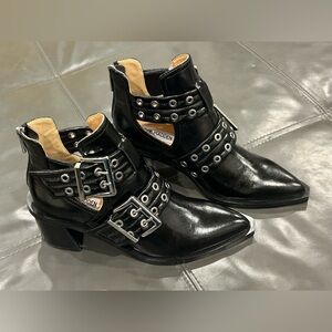 Steve Madden Black Leather Buckle Cutout Ankle Booties